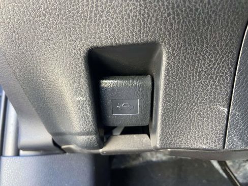 Used 2025 Toyota Camry SE w/ Multimedia Upgrade Package image 30