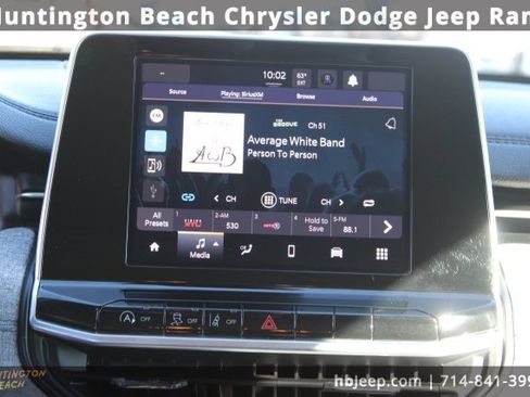 Used 2022 Jeep Compass Latitude image 13