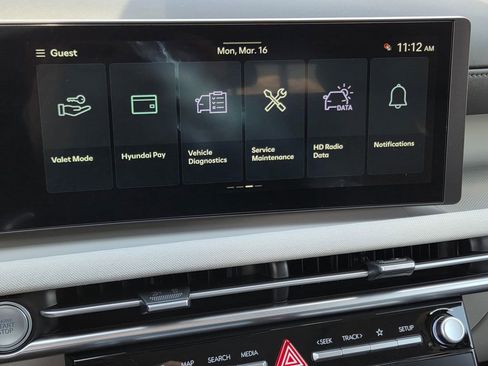 New 2026 Hyundai Tucson Limited image 8