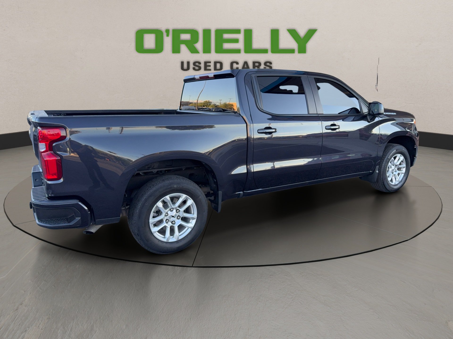 Used 2024 Chevrolet Silverado 1500 RST RWD image 6