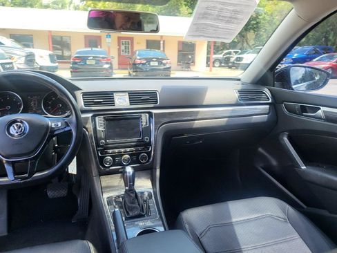 Used 2016 Volkswagen Passat 1.8T SE FWD image 54