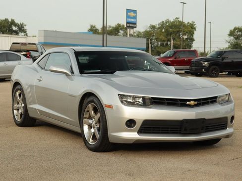Used 2014 Chevrolet Camaro LT RWD image 1