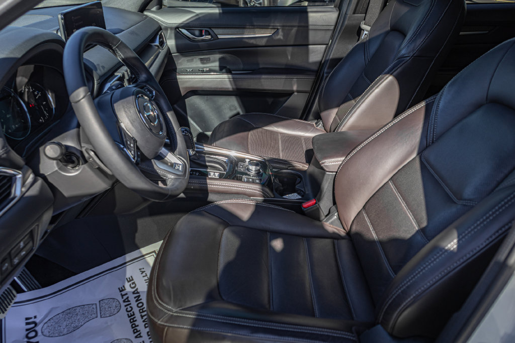 Used 2024 MAZDA CX-5 Signature AWD/4WD image 13