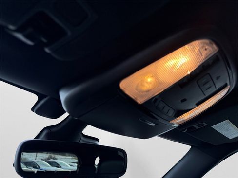 Certified 2024 Dodge Durango GT image 27