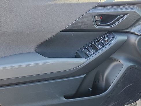 Used 2026 Subaru Crosstrek 2.0i Premium image 12