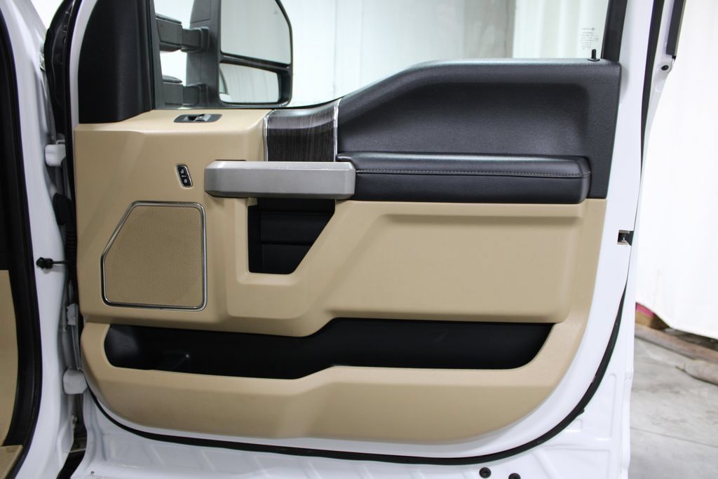 Used 2021 Ford F250 Lariat AWD/4WD image 36