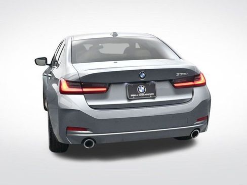 Used 2023 BMW 330i Sedan w/ Driving Assistance Package image 6