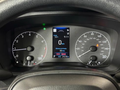Used 2024 Toyota Corolla LE FWD image 9