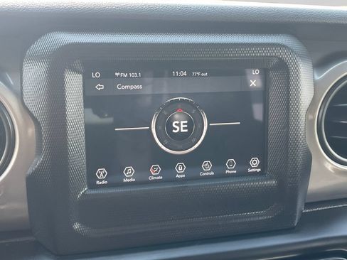Used 2020 Jeep Wrangler Unlimited Sport AWD/4WD image 29