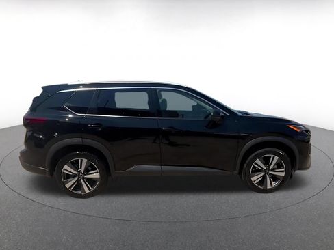 Used 2026 Nissan Rogue SL FWD image 16
