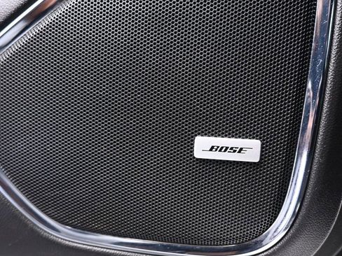 Used 2020 Chevrolet Tahoe LT image 11