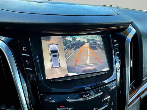 Used 2016 Cadillac Escalade ESV Luxury AWD/4WD image 16