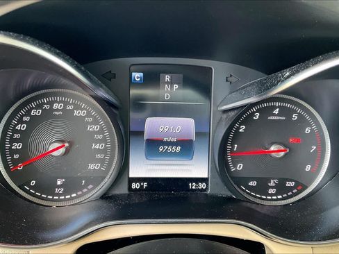 Used 2017 Mercedes-Benz GLC 300 image 25