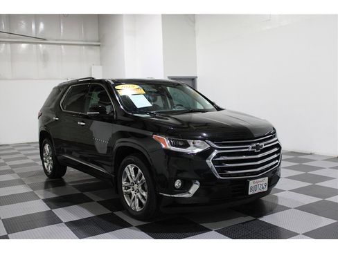 Used 2019 Chevrolet Traverse High Country w/ LPO, Floor Liner Package image 2