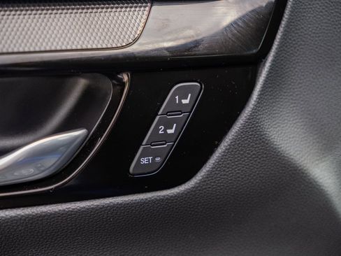 Used 2024 Honda CR-V EX-L image 12