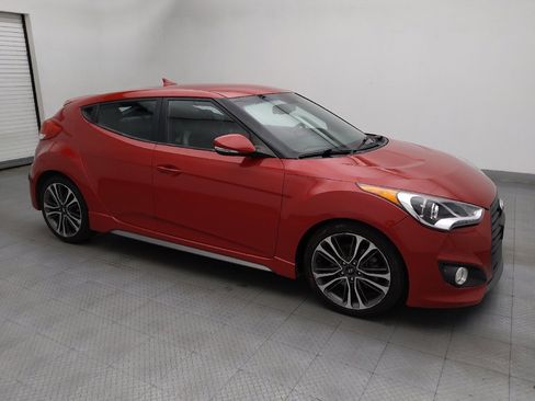 Used 2016 Hyundai Veloster Turbo FWD image 11