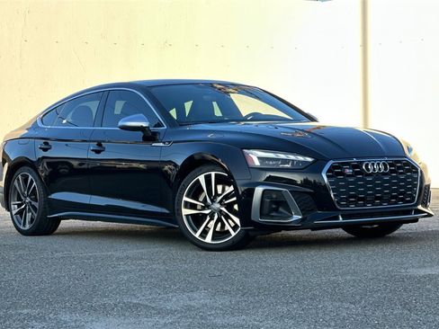 Used 2021 Audi S5 Premium Plus w/ Premium Plus Package image 2