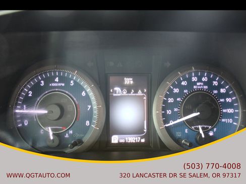 Used 2016 Toyota Sienna Limited image 33