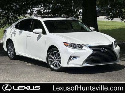 Used 2018 Lexus ES 300h w/ Luxury Package