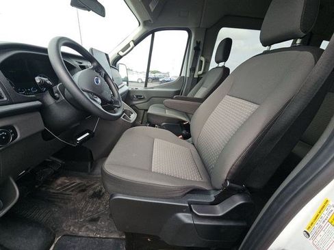 Used 2022 Ford Transit 350 XLT RWD image 5