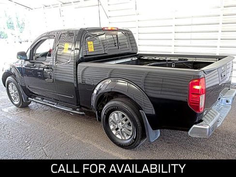 Used 2019 Nissan Frontier SV w/ Value Truck Package RWD image 2