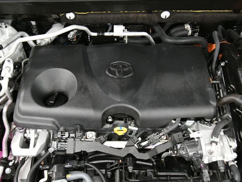 Used 2022 Toyota RAV4 XSE image 13