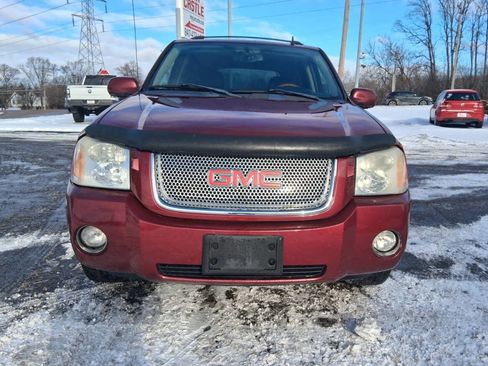 Used 2006 GMC Envoy Denali image 2