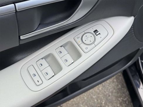 Certified 2025 Hyundai Sonata SEL image 15