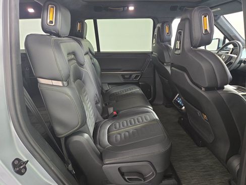 Used 2024 Rivian R1S Adventure AWD/4WD image 23