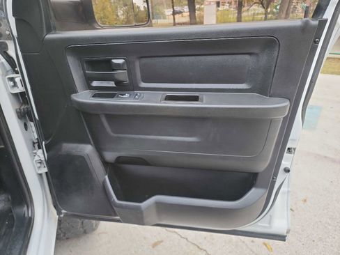 Used 2018 RAM 2500 Tradesman w/ Popular Equipment Group image 30