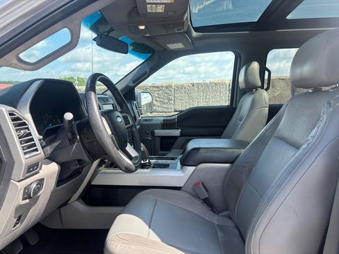 Used 2015 Ford F150 Lariat AWD/4WD image 9