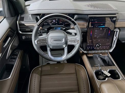 New 2026 GMC Acadia Denali Ultimate w/ LPO, Illumination Package image 19