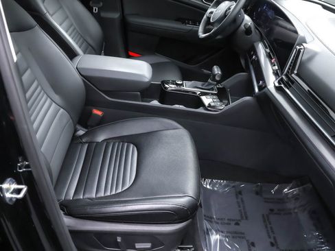 Used 2021 Toyota Camry LE w/ Cold Weather Package image 30