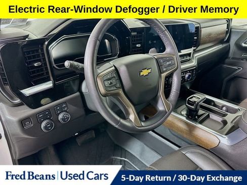 Certified 2023 Chevrolet Silverado 1500 High Country w/ High Country Premium Package image 11