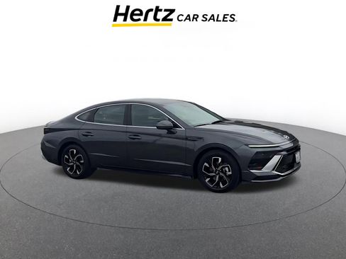 Used 2025 Hyundai Sonata SEL image 1