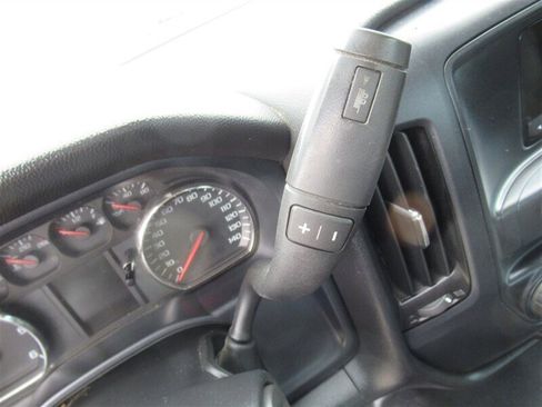 Used 2015 Chevrolet Silverado 3500 W/T image 16