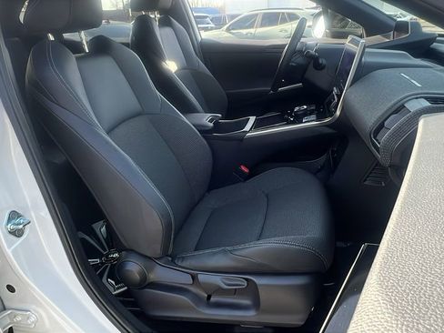 Used 2023 Toyota bZ4X XLE image 11