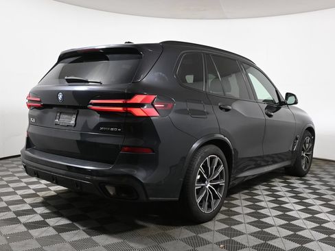 Used 2024 BMW X5 xDrive50e w/ M Sport Package AWD/4WD image 11