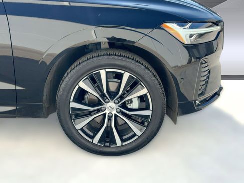 Certified 2024 Volvo XC60 B5 Plus w/ Protection Package Premier image 12