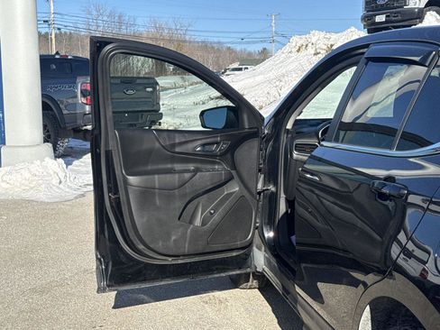 Used 2021 Chevrolet Equinox LT image 10