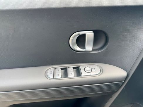 Certified 2024 Hyundai Ioniq 5 SEL AWD/4WD image 13