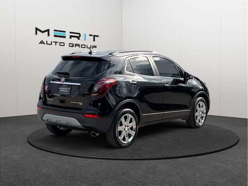 Used 2018 Buick Encore Premium image 9