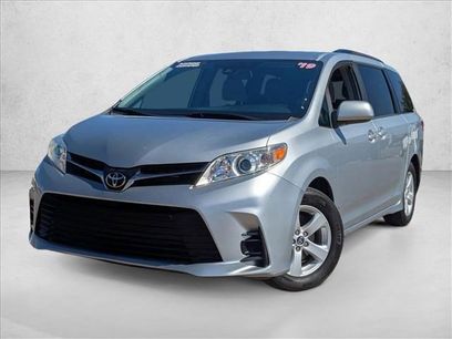 Used 2019 Toyota Sienna LE