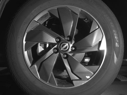 Used 2025 Nissan Rogue SV AWD/4WD image 12