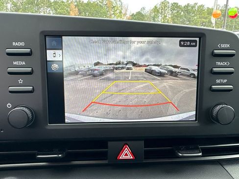 New 2025 Hyundai Elantra Sport image 28