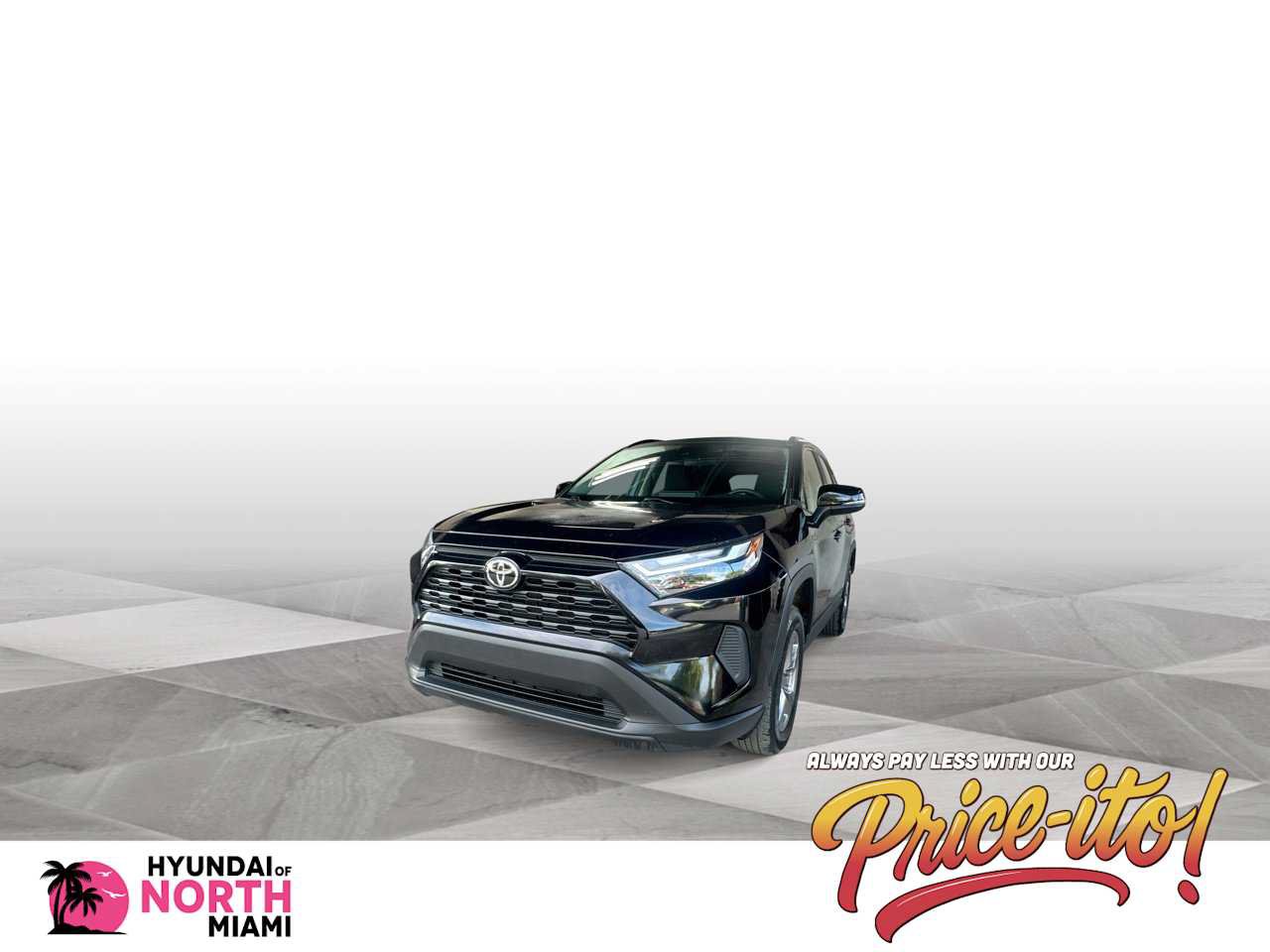 Used 2025 Toyota RAV4 XLE FWD image 1