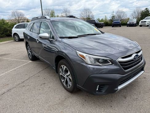 Used 2022 Subaru Outback Touring XT w/ Popular Package #2 image 3