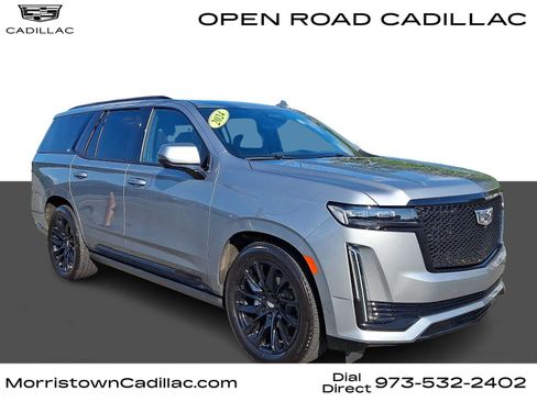 Used 2024 Cadillac Escalade Sport Platinum w/ LPO, ONYX Package AWD/4WD image 1