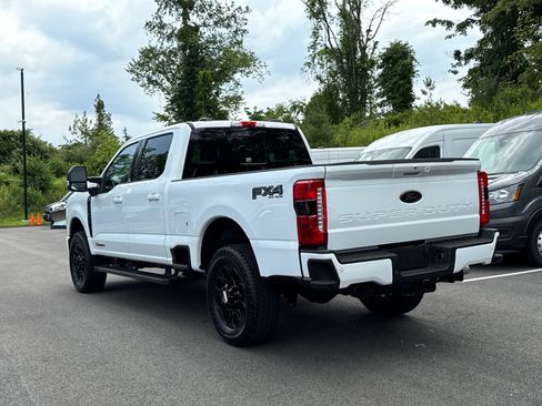 New 2026 Ford F350 XLT w/ XLT Premium Package AWD/4WD image 6