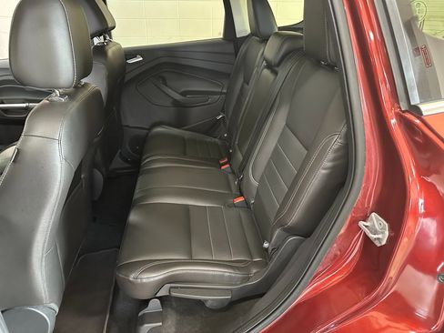 Used 2014 Ford Escape Titanium image 31